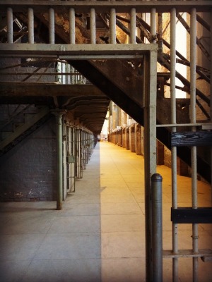 ‘Wash My Sins’ – A Poem by Writer & Prison Inmate-Turned-Christian Phillip Bailey